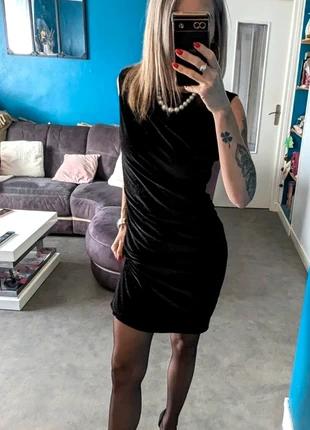 🖤 Robe noire scintillante sans manches – Taille 38 – Excellent état 🖤, condition: Very good, size: M / 38 / 10, €18.00, €19.60 includes Buyer Protection Pro