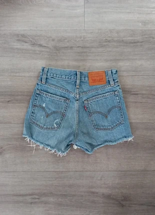 🌞 Short En Jean Levi's Vintage Bleu Taille W24        11120625, marke: Levi's, zustand: Gut, größe: XXS / 32 / 4, 12,00 €, 13,30 € beinhaltet Vinted-Käuferschutz Pro