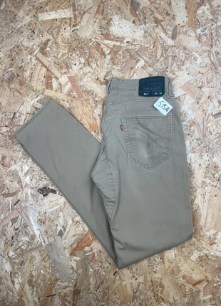 S1576 Jean Levis 511 W34 L34 Beige, marque: Levi's, état: Très bon état, taille: W34 | FR 44, 29,99 €, 32,19 € Protection acheteurs (Pro) incluse