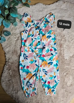 Salopette fleurie 12 mois Mots d'enfants, marque: Mots d'enfants, état: Très bon état, taille: 9-12 mois / 74 cm, 7,50 €, 8,58 € Protection acheteurs (Pro) incluse