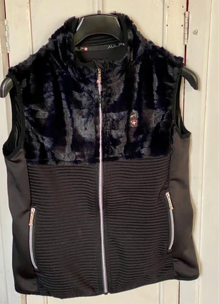 Gilet polaire hiver dans manches noir fausse fourrure Aulp taille 38, marca: Aulp, estado: Muy bueno, tamaño: S / 36 / 8, 20,00 €, 21,70 € Protección al comprador Pro incluida