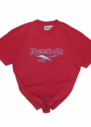 Vintage 90s Reebok T shirt - tagged as a small but fits more like a medium, brand: Reebok, condition: Very good, size: M, £20.00, £21.70 includes Buyer Protection