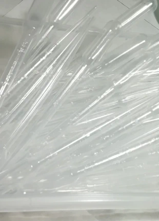 Bundle 46 Pipette + Contenitore per Modellismo -Nuovo-, marque: green stuff world, état: Comme neuf, 8,90 €, 10,05 € Protection acheteurs incluse