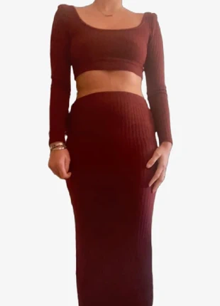 Completo top+gonna lunga, marke: non lo so, zustand: Sehr gut, größe: S / 36 / 8, 10,00 €, 11,20 € inklusive Vinted-Käuferschutz