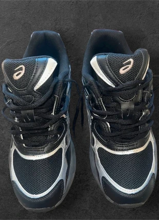 Asics Gel NYC Sneakers – Zapatillas Asics Gel NYC Size 42, marca: Asics, estado: Novo com etiquetas, tamanho: 42, €58.50, €62.13 inclui Proteção do Comprador