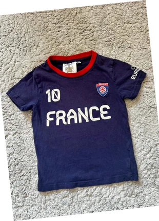 T-shirt enfant France UEFA Euro 2020 bleu marine n°10 taille 4/5 ans, marca: UEFA, estado: Muy bueno, tamaño: 4 años / 104 cm, 5,99 €, 6,99 € Protección al comprador incluida