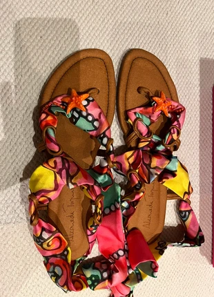 Alameda Turquesa Sandale, Gr. 39, ungetragen, marke: Alameda Turquesa, zustand: Neu, mit Etikett, größe: 39, 250,00 €, 263,20 € inklusive Vinted-Käuferschutz