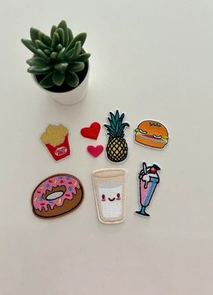 Set decorazioni termoadesive – Personalizza con stile! 🌈, état: Neuf sans étiquette, 4,00 €, 4,90 € Protection acheteurs incluse