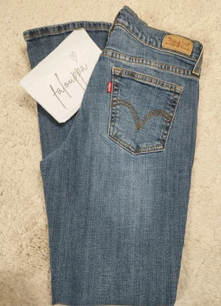 Levi's 505 coupe droite, stretch, parfait état, taille 🇫🇷 36, marke: Levi's, zustand: Sehr gut, größe: S / 36 / 8, 15,00 €, 16,45 € beinhaltet Vinted-Käuferschutz Pro