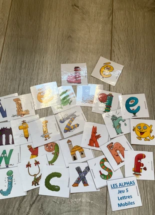 Les Alphas : Personages Lettres (X30 cartes) Solo (jeu 5), merk: Les Alphas, staat: Heel goed, maat: 4 jaar / 104 cm, € 5,00, € 5,95 inclusief Kopersbescherming Pro