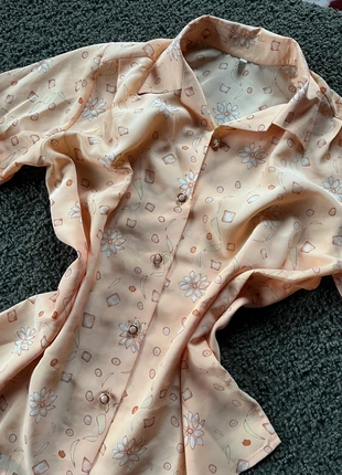 Chemise fluide fleurie beige pêche modèle vintage 70s / early 80s - taille 40, brand: Vintage, condition: Very good, size: L / 40 / 12, €8.90, €10.05 includes Buyer Protection