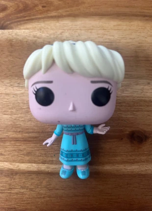 Figurine Funko pop reine des neiges jeune, brand: Funko, condition: Very good, size: 5 years / 110 cm, €2.00, €2.80 includes Buyer Protection