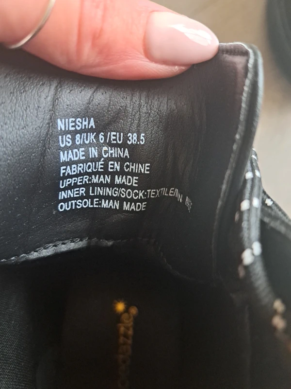 Bottines noires - photo numéro 8