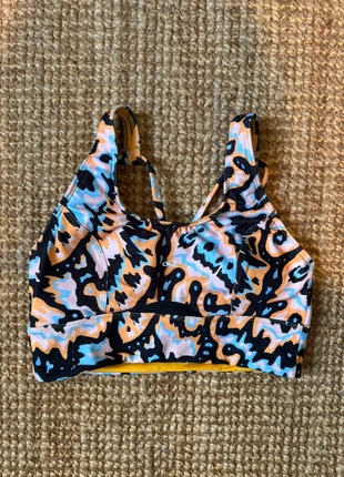 Brassière Oneill taille XS très coloré., brand: O'Neill, condizioni: Ottime, taglia: XS, €12.00, €13.30 include la Protezione acquisti