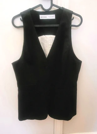 Bershka Women’s Striped Tailoring Vest – Stylish & Smart, merk: Bershka, staat: Nieuw zonder prijskaartje, maat: L / 40 / 12, € 15,00, € 16,45 inclusief Kopersbescherming