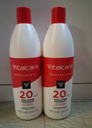 Vitalcare Professional - emulsione ossidante extra dolce con cheratina 20 volumi, condizioni: Nuovo con cartellino, €10.00, €11.20 include la Protezione acquisti