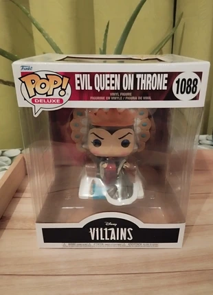 Figurine Funko Pop Deluxe: Evil Queen on Throne, marca: Funko Pop, estado: Novo sem etiquetas, tamanho: Tamanho único, €16.00, €17.50 inclui Proteção do Comprador