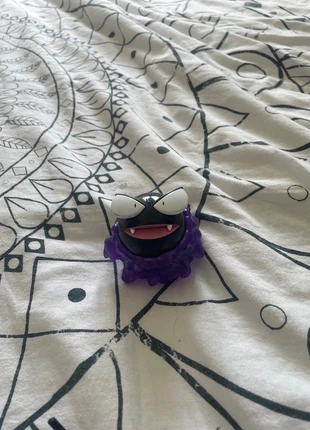 Figurine Pokémon fantominus, marke: Pokémon, zustand: Sehr gut, größe: Frühchen, bis 44, 3,00 €, 3,85 € inklusive Vinted-Käuferschutz