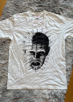 T-shirt Supreme Hellraiser Pinhead Blanc taille M, brand: Supreme, condition: Very good, size: M, €78.00, €82.60 includes Buyer Protection