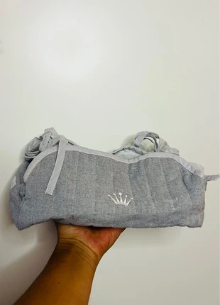 Tissue houder ververstafel first collection grijs, merk: First, staat: Heel goed, € 10,00, € 11,20 inclusief Kopersbescherming