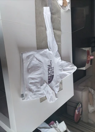 Felpa bianca, marke: The North Face, zustand: Gut, größe: M, 10,00 €, 11,20 € inklusive Vinted-Käuferschutz