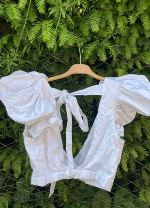 Top bustino fashion contemporanea, brand: making the cut, condizioni: Nuovo con cartellino, taglia: M / IT 42 / EU 38, €15.00, €16.45 include la Protezione acquisti