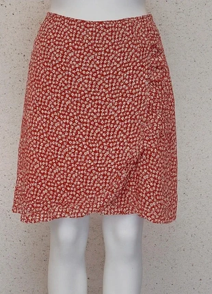 Jupe fleurie Season taille M 🌸, marke: Season, zustand: Sehr gut, größe: M / 38 / 10, 8,60 €, 9,73 € inklusive Vinted-Käuferschutz
