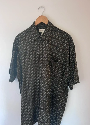 Vintage patterned shirt, brand: Vintage Dressing, condition: Very good, size: M, £10.00, £11.20 includes Buyer Protection