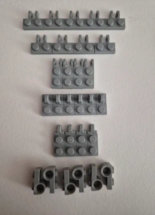 Lot de pièces lego grises clair, brand: LEGO, condition: Very good, size: One size, €1.80, €2.59 includes Buyer Protection