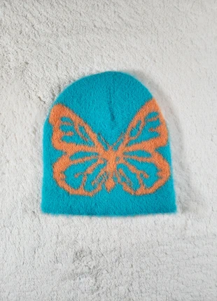 Bonnet y2k papillon orange sur bleu turquoise unisexe, brand: Vintage Dressing, condizioni: Nuovo senza cartellino, taglia: Taglia unica, €20.00, €21.70 include la Protezione acquisti