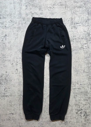 Jogging Adidas Originals Noir XS Logo Trèfle Vintage Streetwear Rétro, marque: adidas, état: Très bon état, taille: XS, 19,99 €, 21,69 € Protection acheteurs (Pro) incluse