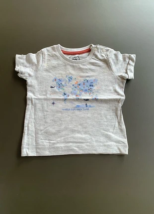 Grijs tshirt, marque: JBC, état: Bon état, taille: 3-6 mois / 62 cm, 2,00 €, 2,80 € Protection acheteurs incluse