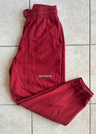 Bas de jogging baggy ASOS design oversize rouge, marke: ASOS, zustand: Sehr gut, größe: S, 15,00 €, 16,45 € inklusive Vinted-Käuferschutz