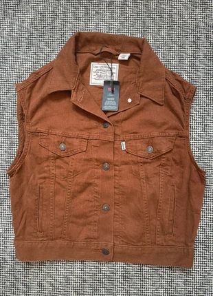 Levi's gilet haut cardigan blouse sans manches, brand: Levi's, condizioni: Nuovo con cartellino, taglia: XS / IT 38 / EU 34, €35.00, €37.45 include la Protezione acquisti