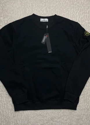 Pull Stone Island Noir • taille M • Très bon état, marke: Stone Island, zustand: Sehr gut, größe: M, 80,00 €, 84,70 € inklusive Vinted-Käuferschutz