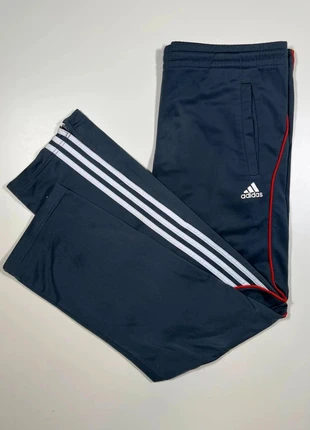 Jogging Adidas vintage gris/blanc/rouge | S, marque: adidas, état: Bon état, taille: S, 19,00 €, 20,65 € Protection acheteurs (Pro) incluse