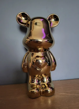 Bearbrick. Bearbrick doré. Bearbrick tirelire, brand: Bearbrick, condition: Very good, size: Preemie, up to 44cm, €8.00, €9.10 includes Buyer Protection