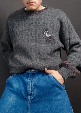 Pull Rare Vintage 80s Maille Torsadé Gris Bordeau Motif Brodé "Personnage / Escalade" 50% Laine (L), brand: Vintage Dressing, condition: Very good, size: L, €34.00, €36.40 includes Buyer Protection Pro