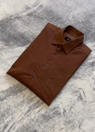 Chemise Hugo Boss homme marron chocolat L 42 poche poitrine, marca: Hugo Boss, estado: Muy bueno, tamaño: 42, 44,99 €, 47,94 € Protección al comprador Pro incluida