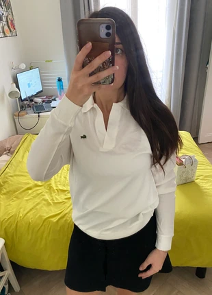 Polo Blanc Manches Longues Lacoste – Loose Fit & Confort, merk: Lacoste, staat: Heel goed, maat: S / 36 / 8, € 70,00, € 74,20 inclusief Kopersbescherming