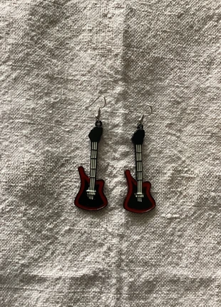 Bassguitar Ohrringe, brand: Sonstiges, condizioni: Buone, €5.50, €6.48 include la Protezione acquisti