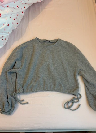 camisola curta cinzenta com laços zara coquette, marca: Zara, estado: Muito bom, tamanho: S / 36 / 8, €6.00, €7.00 inclui Proteção do Comprador