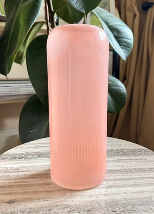 Blush Pink Glass Vase – 23cm Boutique Home Décor, brand: NO LABEL, condition: Very good, £12.00, £13.30 includes Buyer Protection
