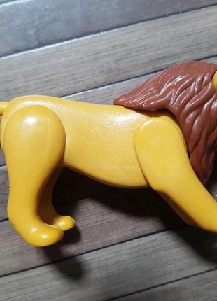 Lion a crinière tigre Playmobil, brand: Playmobil, condition: Very good, size: One size, €2.20, €3.01 includes Buyer Protection