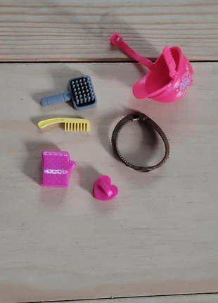 Equipement cavalière Equitation Barbie, marke: Barbie, zustand: Sehr gut, größe: Einheitsgröße, 8,00 €, 9,10 € inklusive Vinted-Käuferschutz