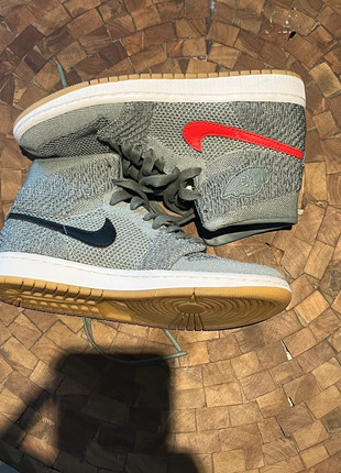 Nike air Jordan rétro 1 high flyknit, marque: Jordan, état: Neuf sans étiquette, taille: 37.5, 150,00 €, 158,20 € Protection acheteurs (Pro) incluse