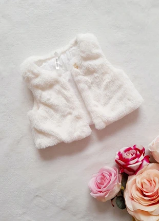 Gilet sans manches fourrure blanc/ crème 6 mois Orchestra, brand: Orchestra, condition: Very good, size: 6-9 months / 68 cm, €4.99, €5.94 includes Buyer Protection