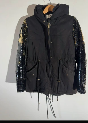 Giubbotto con brillantini sulle maniche oro e nero xs, état: Bon état, taille: XS / 34 / 6, 3,00 €, 3,85 € Protection acheteurs incluse