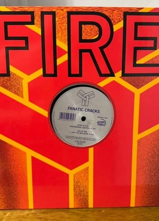 Maxi 45t fanatic cracks - Universal sound, condition: Very good, €7.00, €8.05 includes Buyer Protection