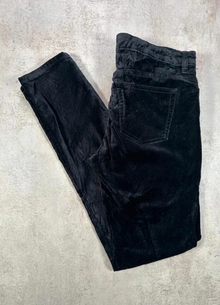 Pantalon En Velours Côtelé / Corduroy jennifer lopez noir velours cotele taille 6, merk: Vintage Dressing, staat: Heel goed, maat: L / 40 / 12, € 9,00, € 10,15 inclusief Kopersbescherming Pro